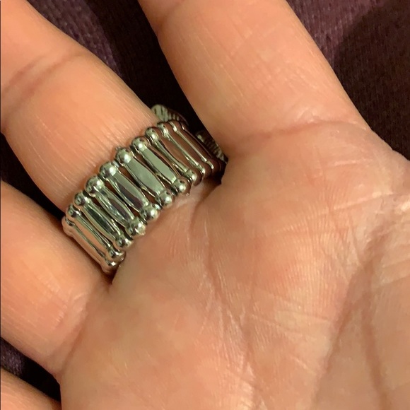 Ring - Picture 2 of 2